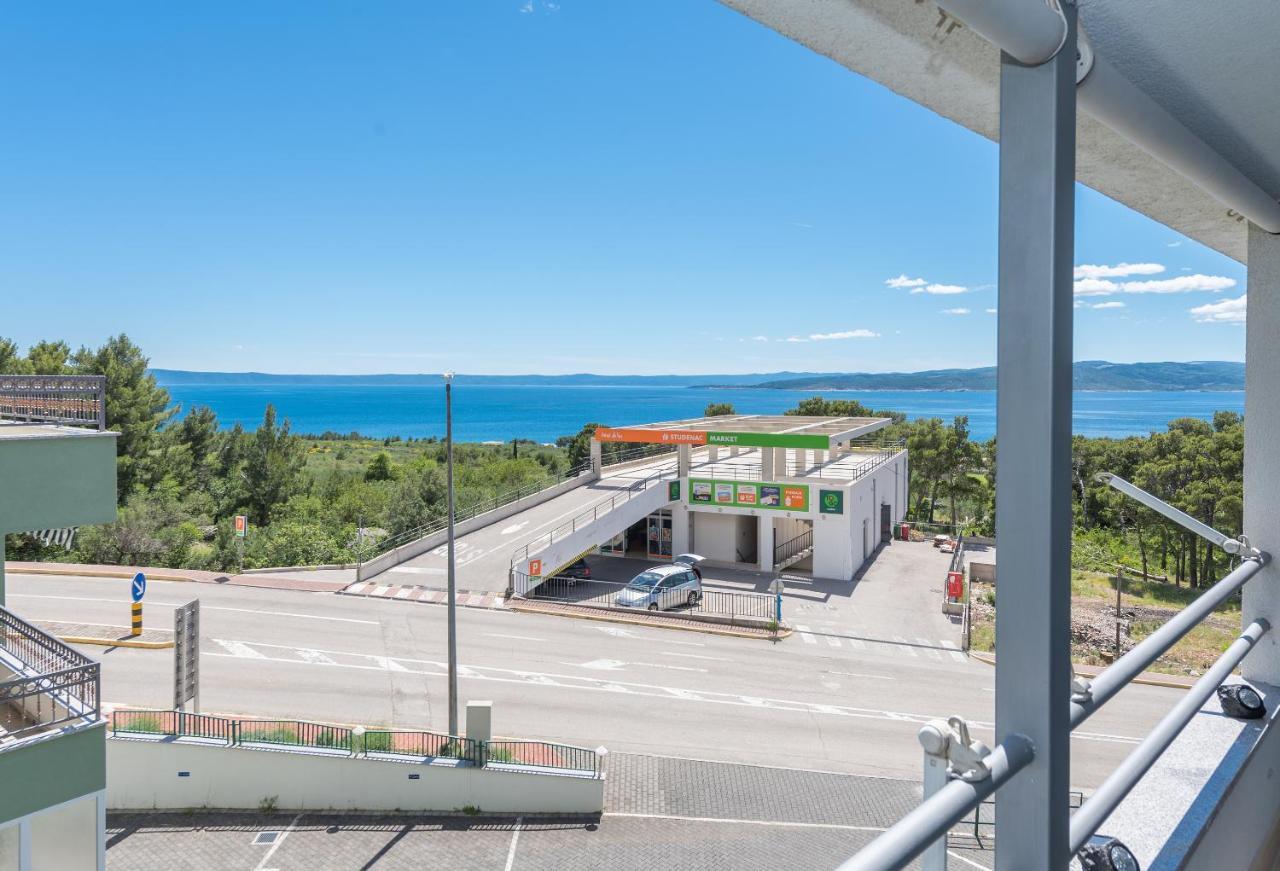 Deluxe 3 Bedroom Apartment With Sea View Baška Voda Exterior foto