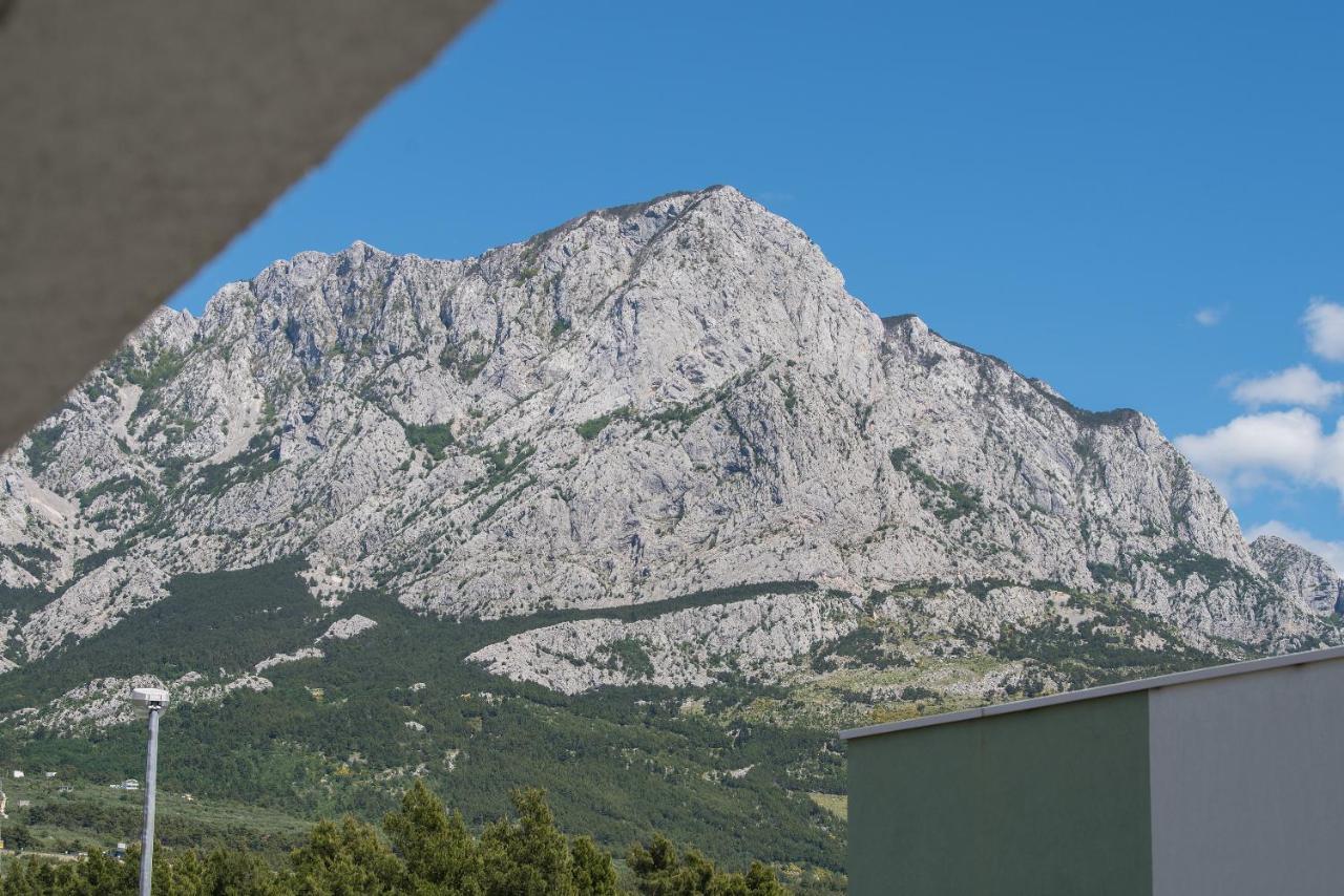 Deluxe 3 Bedroom Apartment With Sea View Baška Voda Exterior foto